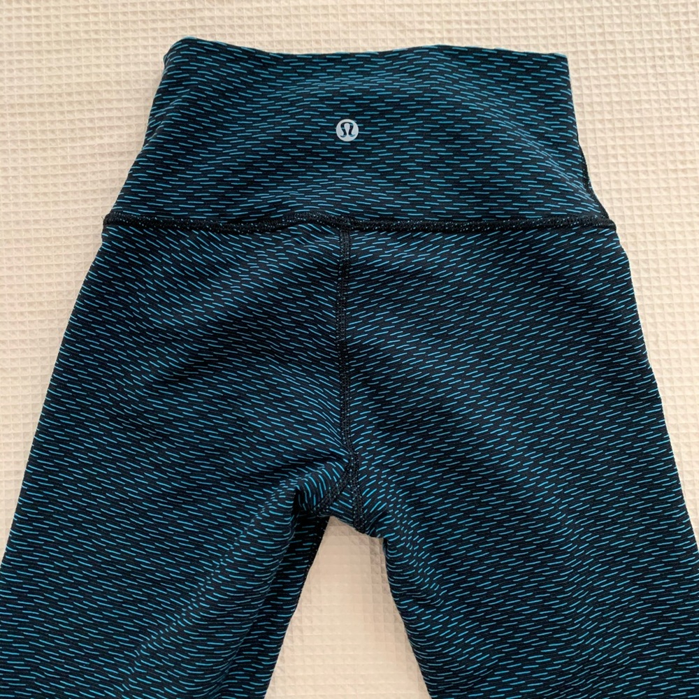 Lululemon high rise black green leggings pants